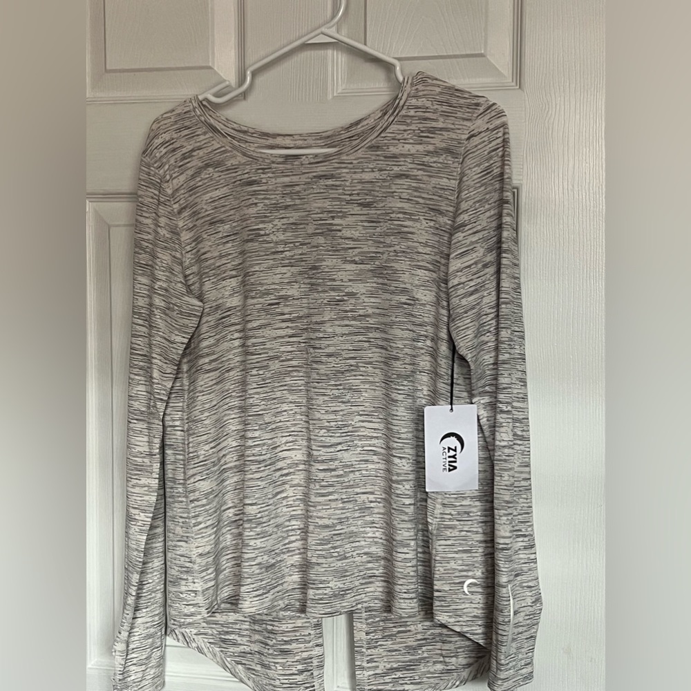 Zyia Active Back split long sleeve top brand new with tags